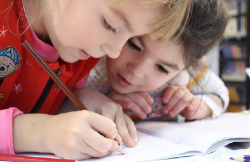 “Welsh Government’s new Curriculum must evolve in tandem with the pace of Scientific and Technological change”