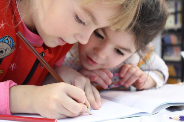 “Welsh Government’s new Curriculum must evolve in tandem with the pace of Scientific and Technological change”